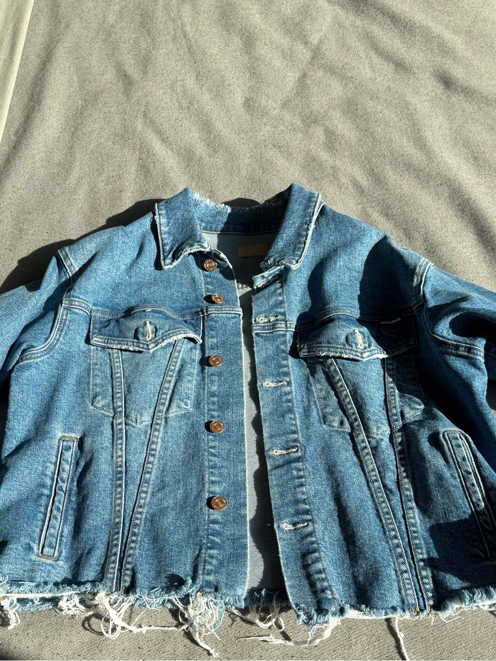 MOTHER Light Blue Distressed Frayed-Hem Denim Jacket - Picture 2 of 7